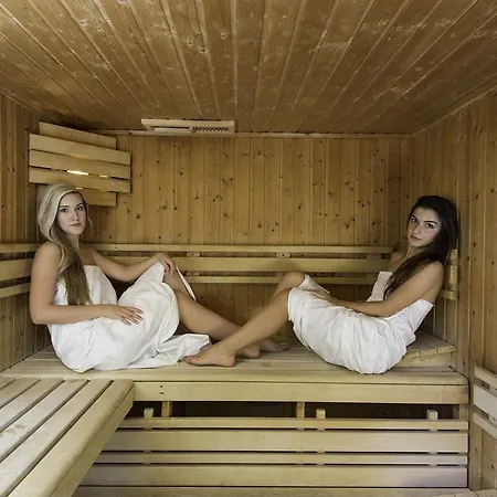 Hotel Skalka 3*