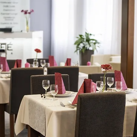 Hotel Skalka 3*